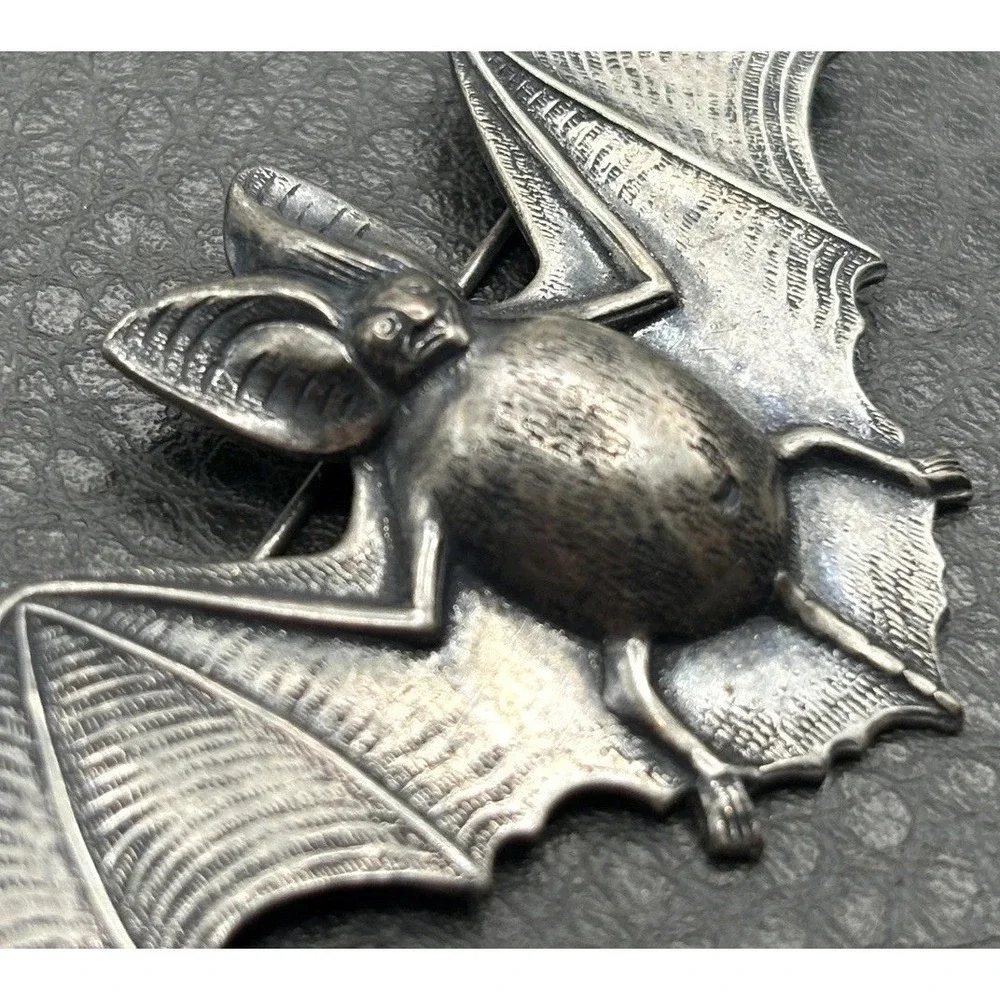 Vintage Bat Victorian Revival Brooch Pin Repousse Silver Tone Halloween Gothic